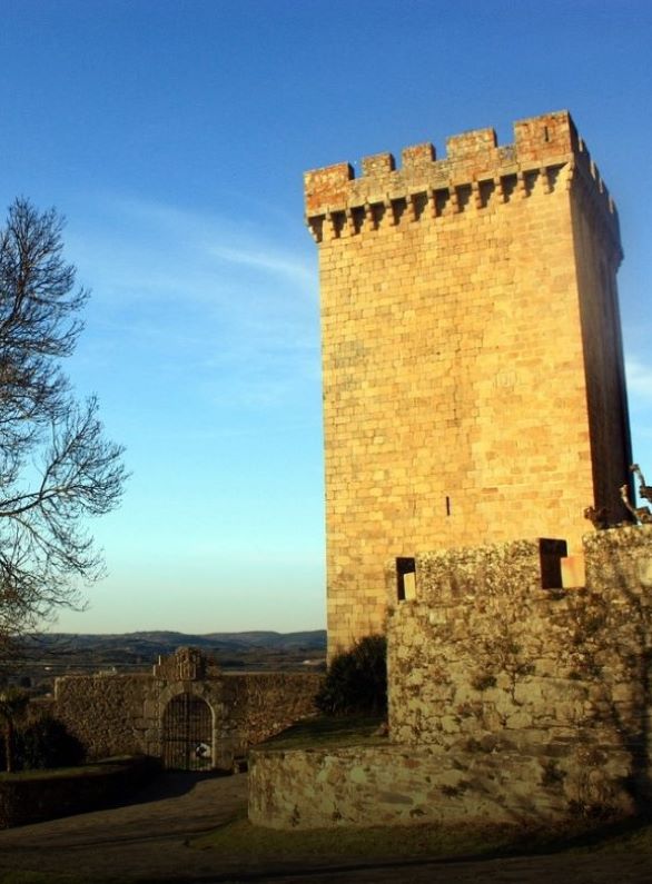 Castillo de los Condes de Lemos